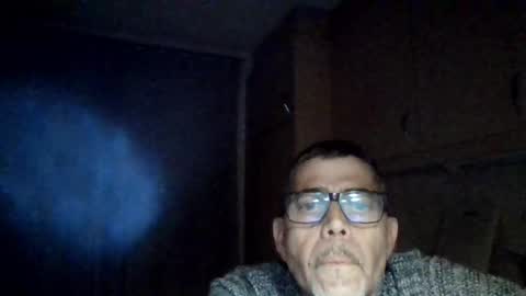 Snapshot of gen3841 chatting on May 2026 10:05:02 PM Gen online show from May 2026 10:05:02 PM