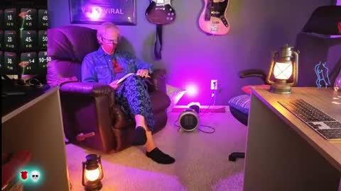 Snapshot of generalbliss chatting on May 2026 03:47:01 AM generalbliss online show from May 2026 03:47:01 AM