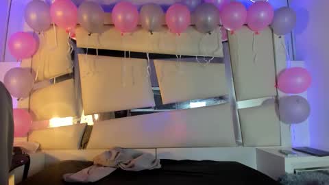 Genesis online show from November 2025 03:05:01 AM