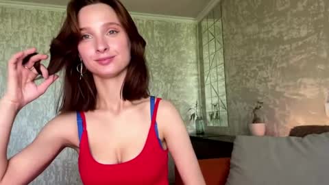 Snapshot of genieflug chatting on May 2026 05:26:01 AM Riana online show from May 2026 05:26:01 AM