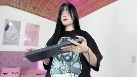 Sofia online show from March 2025 03:37:02 AM