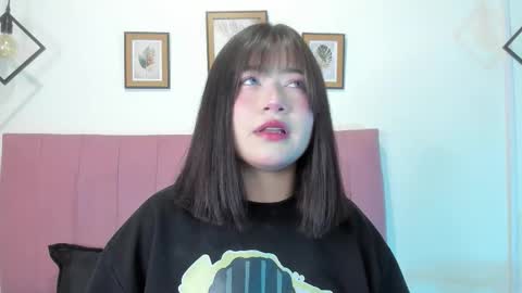 Sofia online show from November 2025 03:50:02 AM