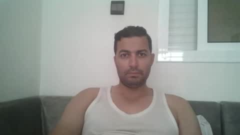 Snapshot of genteldevil chatting on December 2024 09:23:01 AM genteldevil online show from December 2024 09:23:01 AM