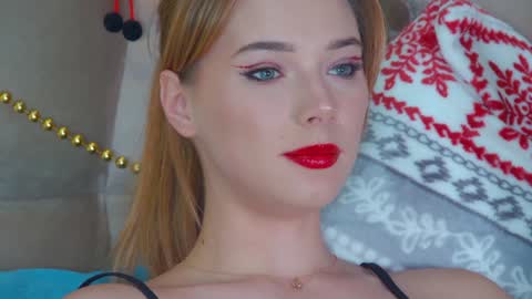 GentleRossi online show from December 2024 09:28:02 PM