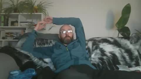 Geon online show from September 2025 10:02:01 PM