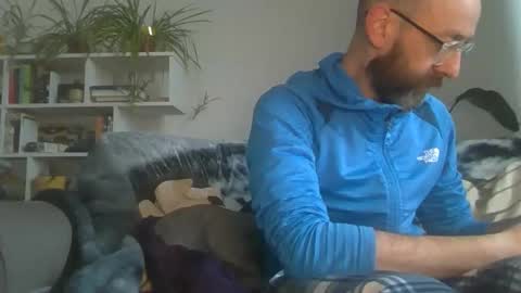 Geon online show from October 2025 04:19:01 PM