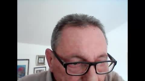 Snapshot of georg1412 chatting on March 2026 02:29:01 PM georg1412 online show from March 2026 02:29:01 PM