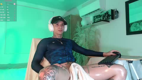 Snapshot of george_prince2 chatting on December 2024 11:47:01 PM independent model online show from December 2024 11:47:01 PM