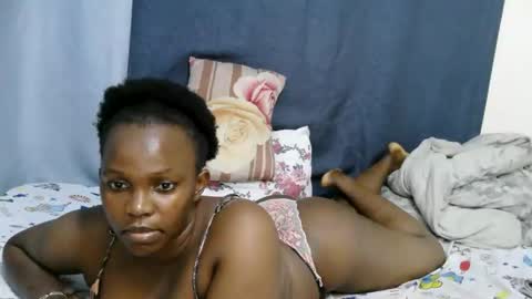 Snapshot of georgeous_kimberly chatting on May 2026 12:39:01 AM georgeous_kimberly online show from May 2026 12:39:01 AM