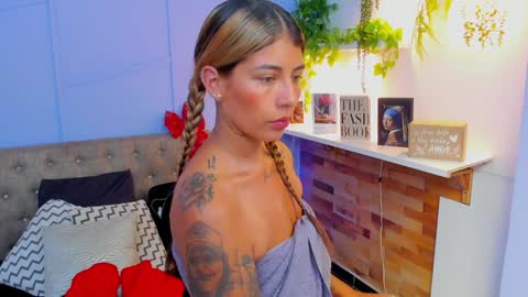 Georgina Coule online show from December 2024 06:30:02 PM