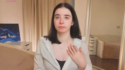 My name is Kelly online show from November 2025 03:08:02 AM