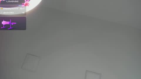 Kendal  online show from February 2025 02:01:01 AM