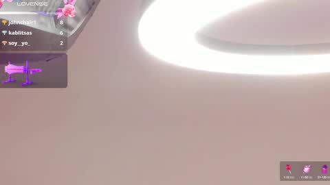 Kendal  online show from March 2025 01:20:02 AM