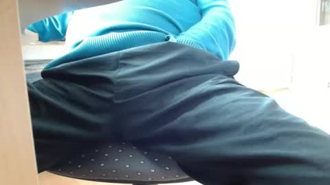 Snapshot of germanandy71 chatting on October 2025 12:15:02 PM germanandy71 online show from October 2025 12:15:02 PM