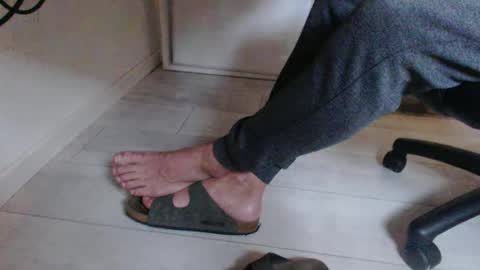 Snapshot of germansolebro chatting on September 2025 06:48:02 AM GermanSoleBro online show from September 2025 06:48:02 AM