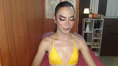 Sidneymorens online show from October 2025 01:46:02 AM