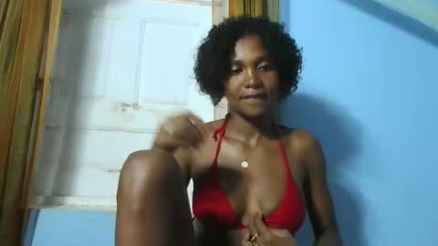 gggloria online show from November 2025 05:40:02 AM