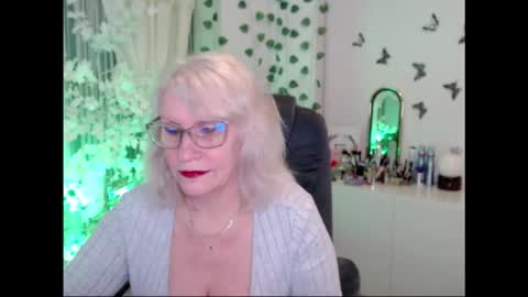 Ghertrudequeen online show from February 2026 05:28:02 AM
