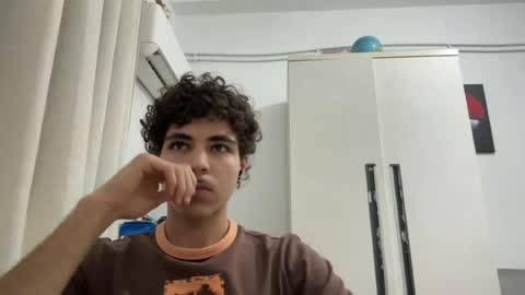 ghilassss online show from July 2026 01:32:01 PM