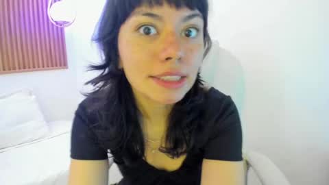 Snapshot of ghostmila chatting on April 2026 02:54:02 PM Milaa online show from April 2026 02:54:02 PM