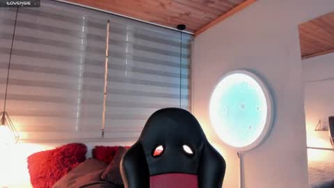 Allison  online show from March 2026 01:00:02 PM