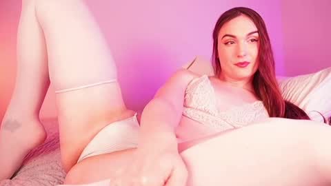 Bunny online show from April 2026 08:53:01 PM