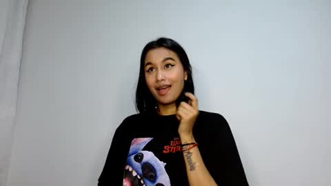 Gia Lee online show from October 2025 02:22:02 AM