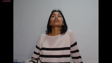 Gia Lee online show from November 2025 02:58:01 AM