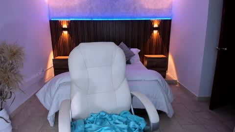 Gia lowry online show from February 2025 03:11:02 AM