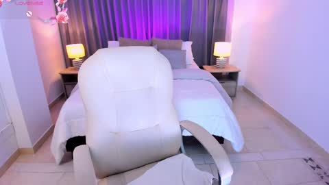 Gia lowry online show from March 2025 06:15:02 AM