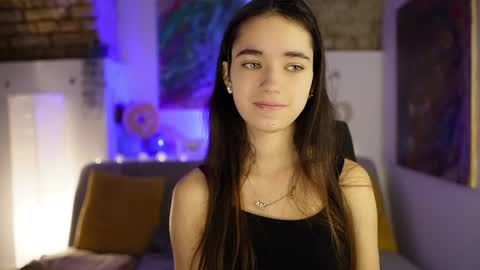 Gia Paige18 online show from December 2024 09:04:01 AM