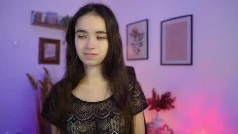 Gia Paige18 online show from October 2025 08:15:02 AM