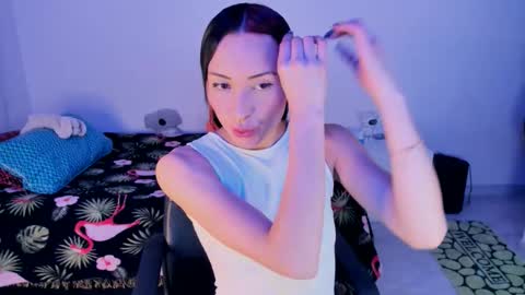 GIA WHITE Independet  online show from October 2025 01:17:02 AM