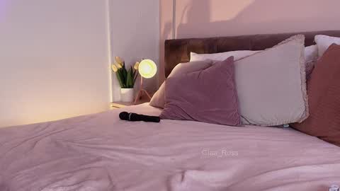 Gia online show from February 2025 03:16:01 PM