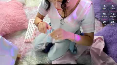 giaa rossi online show from October 2025 02:14:01 PM