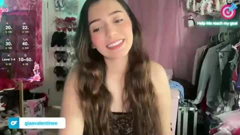 Gia online show from March 2026 05:40:01 PM