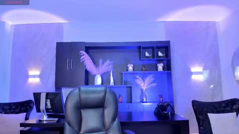 Gia Ferrera online show from January 2026 06:56:02 PM