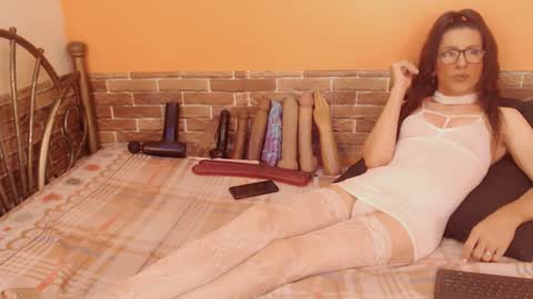 Gianina online show from January 2025 11:33:01 PM