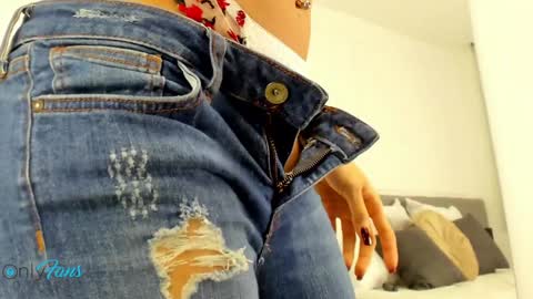 giannanoir online show from December 2024 11:38:02 PM