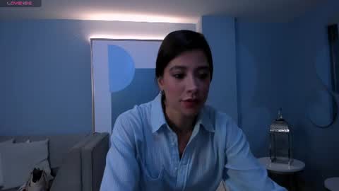 Snapshot of giannawatson chatting on June 2026 02:53:01 AM online show from June 2026 02:53:01 AM
