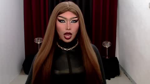 Gia X online show from January 2025 10:45:01 AM