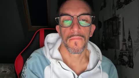 Gigi online show from October 2025 03:20:01 AM