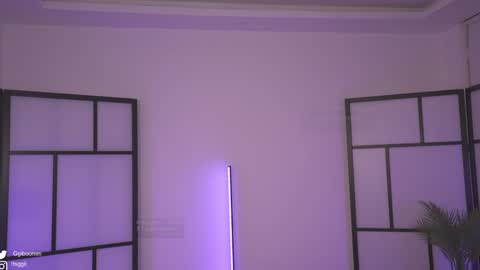 80 off in my OF gigipriv  online show from December 2024 11:36:01 PM