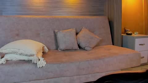 gigi wilden online show from September 2025 07:14:02 PM