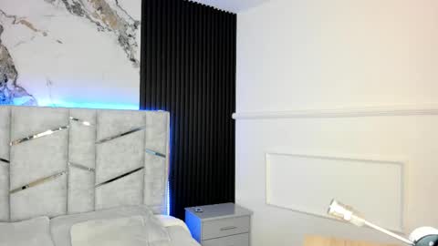 Gigi Doll online show from October 2025 11:09:02 AM