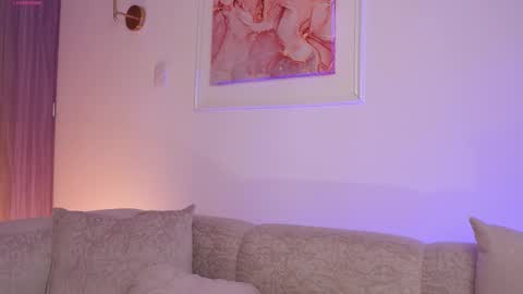 GIGI online show from February 2025 02:48:02 AM