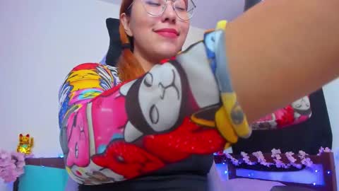 Snapshot of gigimooon chatting on November 2025 01:17:02 AM gigimooon online show from November 2025 01:17:02 AM