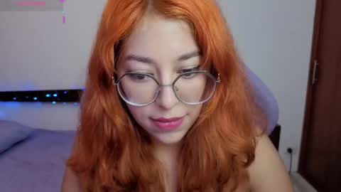 Snapshot of gigimooon chatting on May 2026 12:49:01 AM gigimooon online show from May 2026 12:49:01 AM