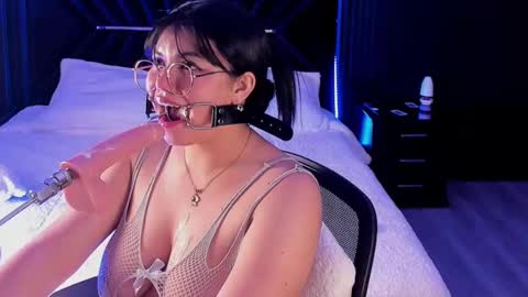 giia online show from March 2025 03:08:01 AM