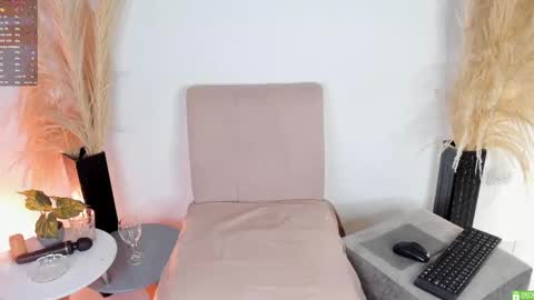 pamela online show from March 2026 02:33:02 AM